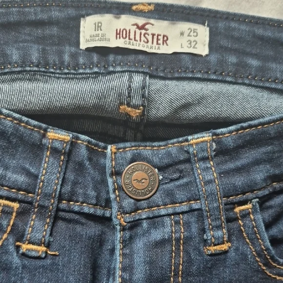 Hollister Women's Dark Blue Straight Leg Jeans 1R - Picture 9 of 12